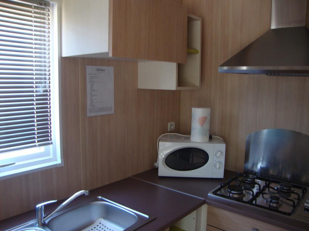 Camping Residence Chalet La Pomposa Terrazzoni Bonifacio Szoba fotó